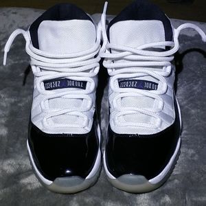 Jordan 11 concords retros Anniversary edition